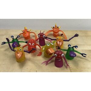 Vintage Lot of 10 Spooky Rubber Monster Finger Puppets Small Toy‎
